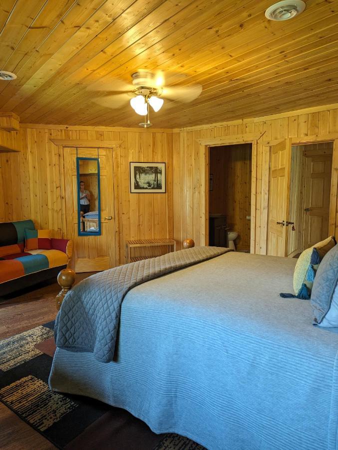 Sundance Country Lodge B&B Marlboro Екстер'єр фото