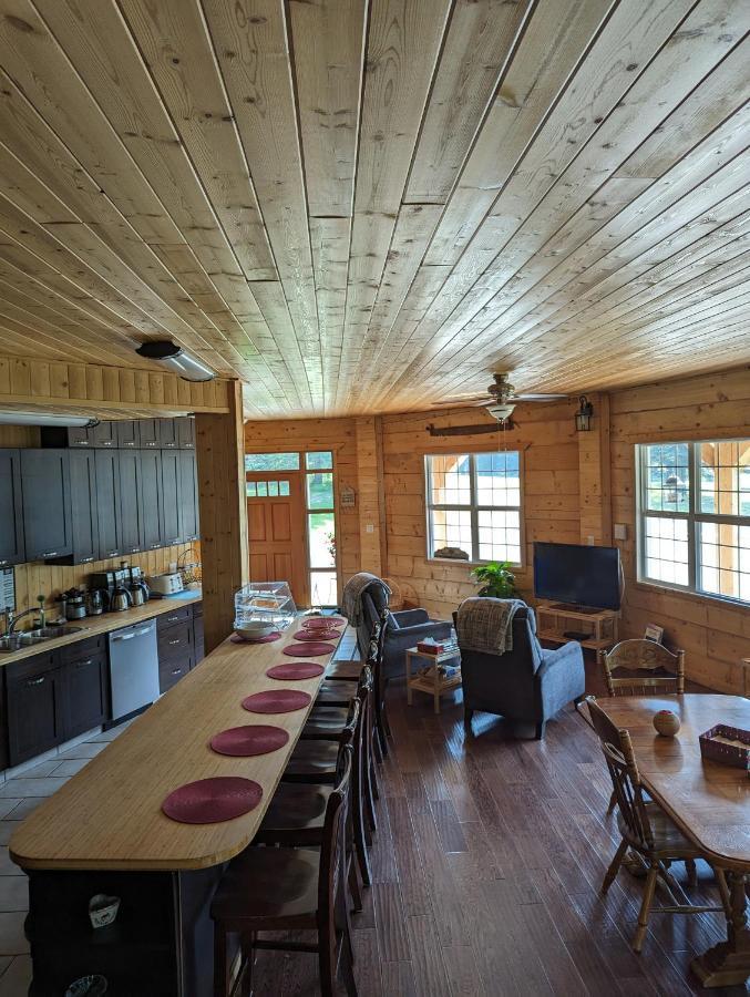 Sundance Country Lodge B&B Marlboro Екстер'єр фото