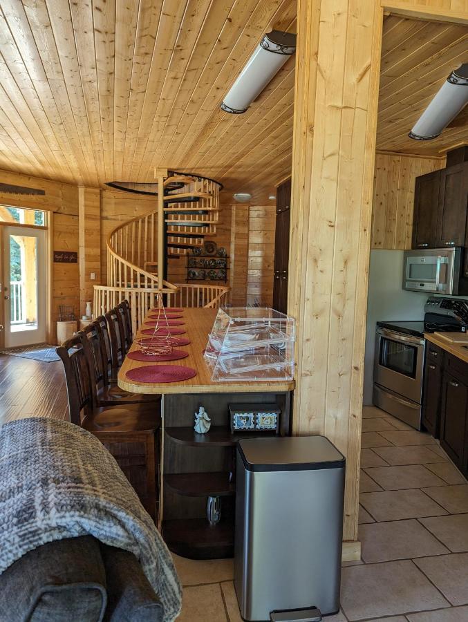 Sundance Country Lodge B&B Marlboro Екстер'єр фото