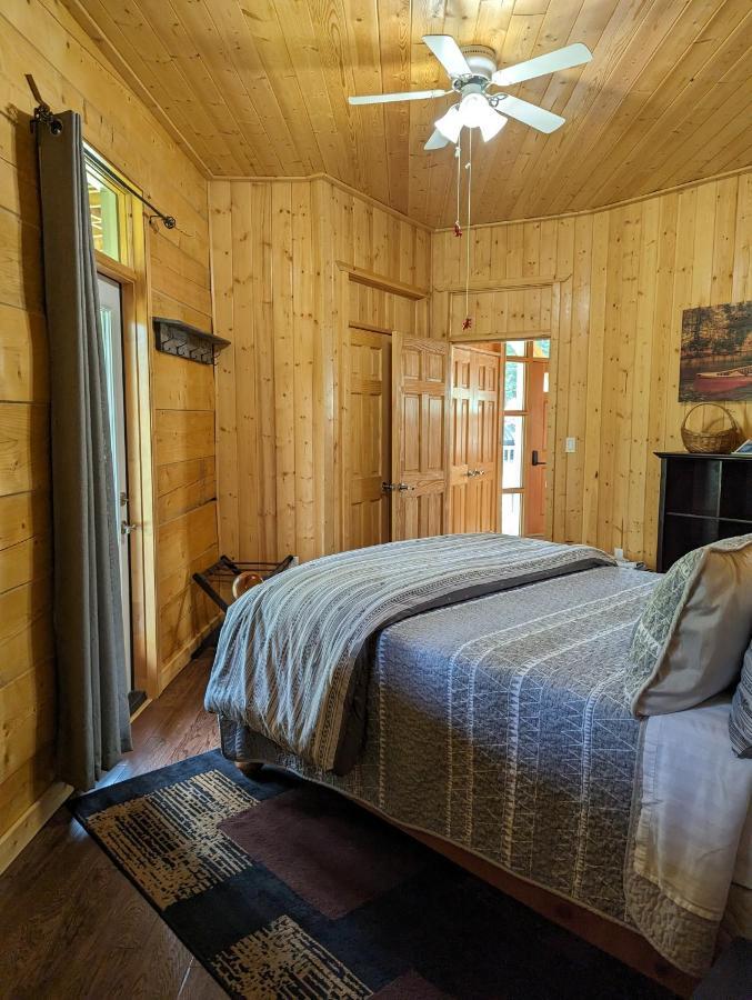 Sundance Country Lodge B&B Marlboro Екстер'єр фото